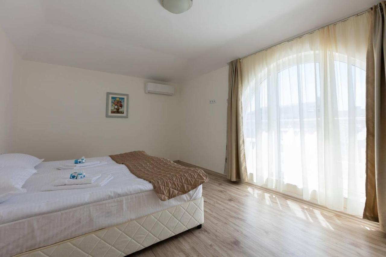 Zevs Residence Nesebar Esterno foto