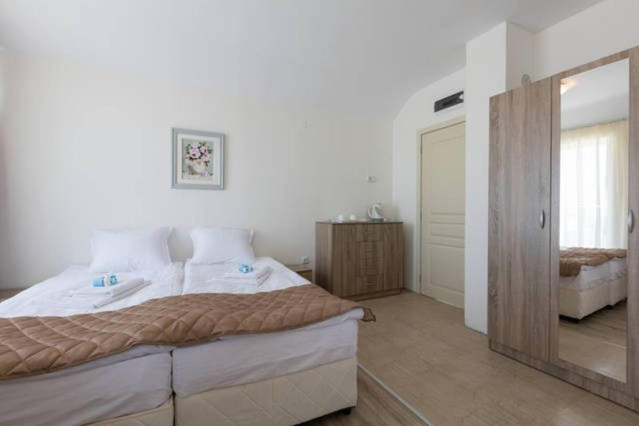 Zevs Residence Nesebar Esterno foto